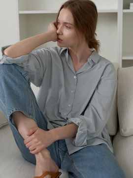 STEP AROUND Over size Plain Shirt_Skyblue