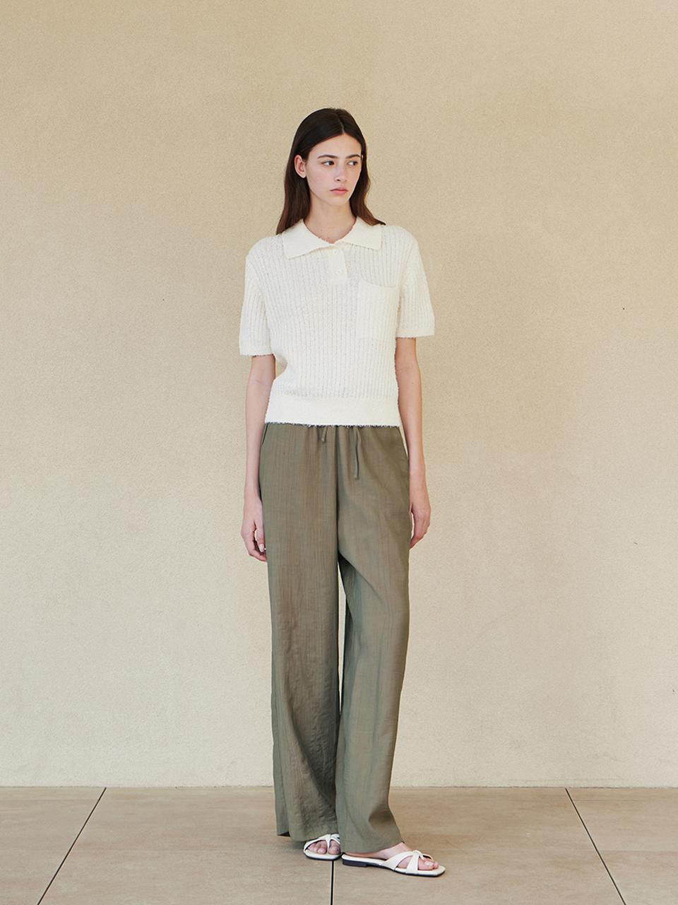 STEP AROUND Pleated banding wide pants_KHAKI