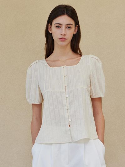 STEP AROUND Tuck detail puff blouse_BEIGE
