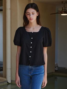 STEP AROUND Tuck detail puff blouse_BLACK