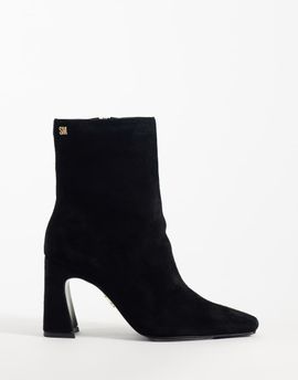 Steve Madden Steve Madden Flares heeled high ankle boots in black suede