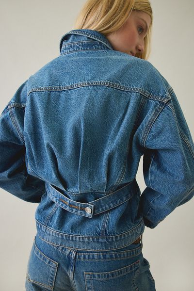 Steve Madden Steve Madden Henrietta Denim Trucker Jacket in Tinted Denim, Women's at Urban Outfitters