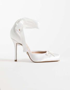 Steve Madden Steve Madden Larina ballet-inspired square-toe heeled pumps with satin straps in ivory satin-White