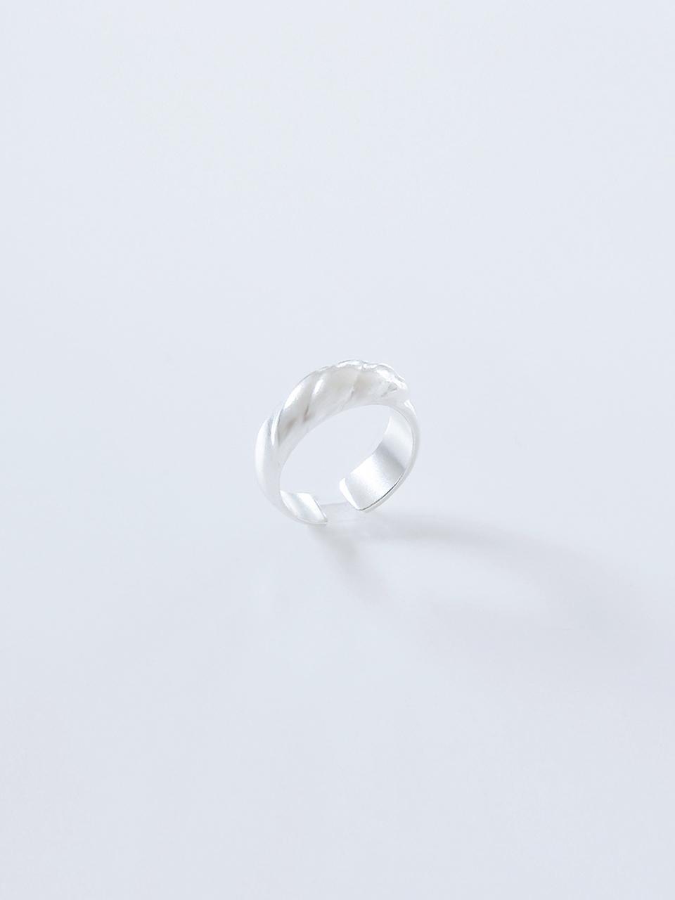 STILL INSTANT Ripple Band Ring