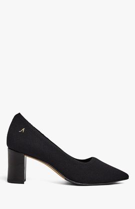 Stinaa.J Stinaa.J Alice Orthopedic Suede Pumps