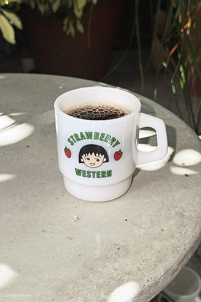 Strawberry Western Strawberry Western Chibi Maruko Chan Milky Mug in Rose at Urban Outfitters
