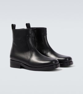 Studio Nicholson Studio Nicholson Square leather ankle boots