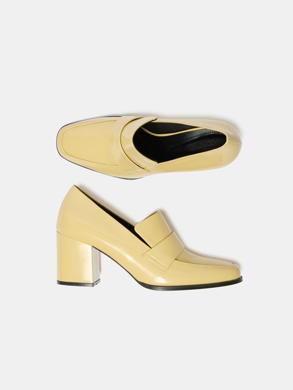 SUECOMMA BONNIE Patent Leather Classic Loafer Pumps [Beige] (DG1BS25005BEE)
