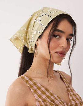 Sui Ava Sui Ava floral eyelet bandana scarf in green