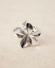 Sui Ava Sui Ava metallic floral hair claw in silver - 2