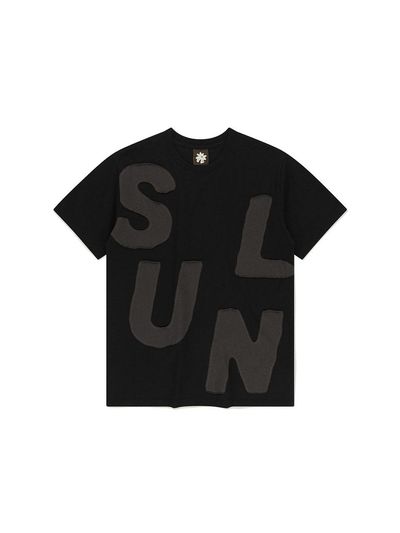 SUNLOVE Capital Tee T-Shirt [Black]