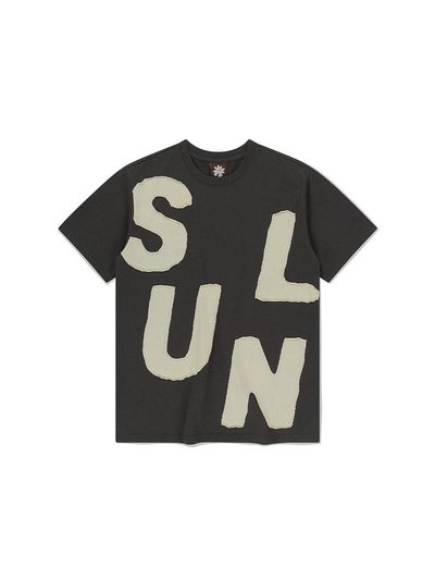 SUNLOVE Capital Tee T-Shirt [Charcoal]