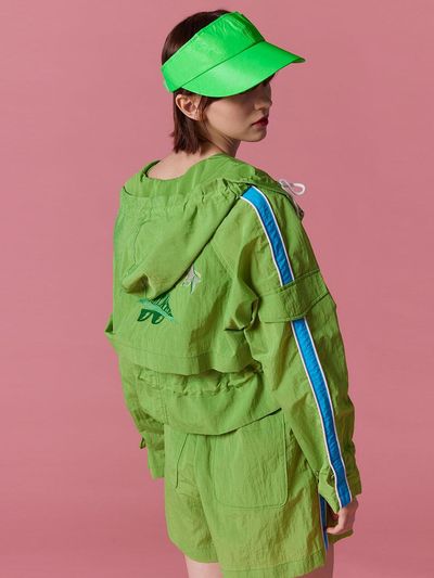 SUPERTHINGS Embroidered High-Neck Hooded Windbreaker Jacket [GREEN]