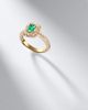 Suzanne Kalan Suzanne Kalan Halo Portrait 18kt gold ring with diamonds and emerald - 5