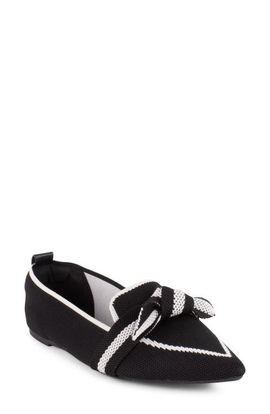 Tahari Tahari Florentia Pointed Toe Loafer