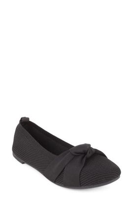 Tahari Tahari Lorient Pointed Toe Flat