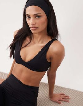 Tala Tala DayFlex twist front sports bra in black