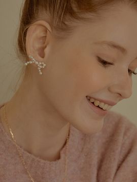 TATIANA Grace Pearl Ribbon Earring
