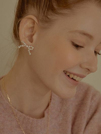 TATIANA Grace Pearl Ribbon Earring