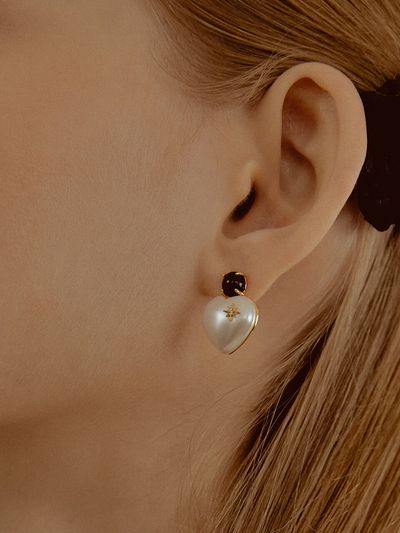 TATIANA Onyx Pearl Heart Earring