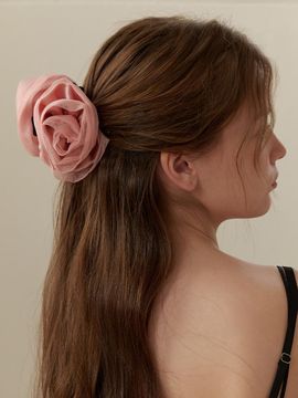 TATIANA Pom Pom Hair Crow Clip