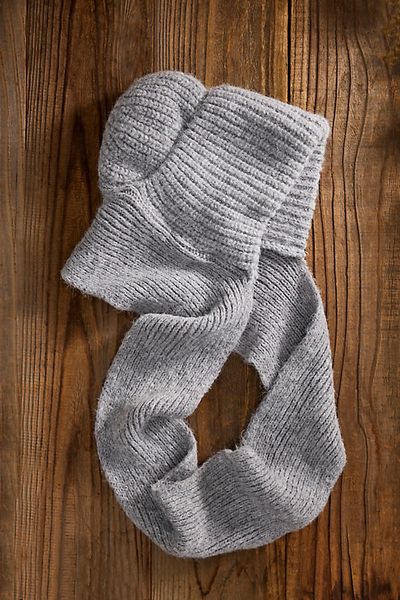 Terrain Cozy Hooded Scarf