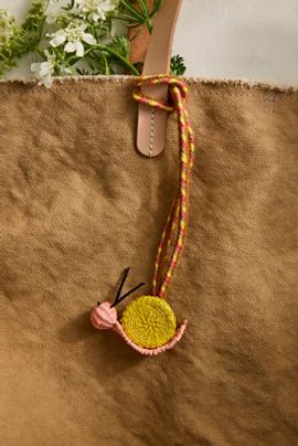 Terrain Iraca Animal Icon Bag Charm