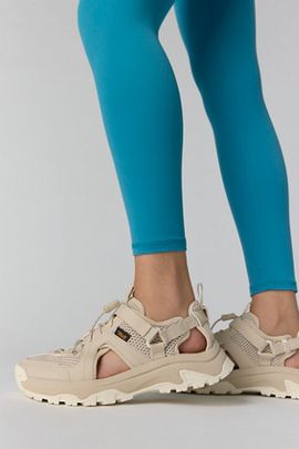 Teva Teva Hurricane XLT3 Closed-Toe Sandals