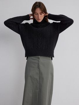 The Loom CABLE TURTLE NECK SWEATER [GRAY]