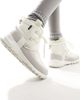 The North Face The North Face Thermoball insulated lace up boots in cream and gray-White - 1