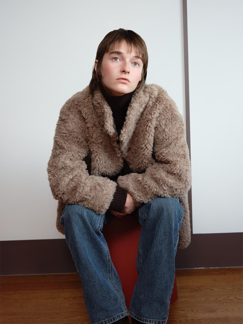 The Raust Boucle Fur Wool High-Neck Coat [Beige]