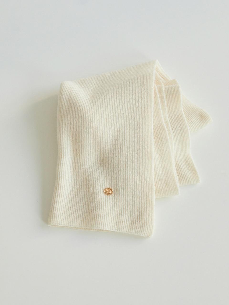The Raust [Exclusive] Cash Scarf_White