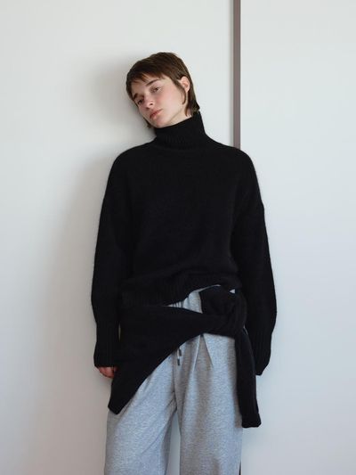 The Raust Fur Wool Turtleneck Pullover [BLACK]
