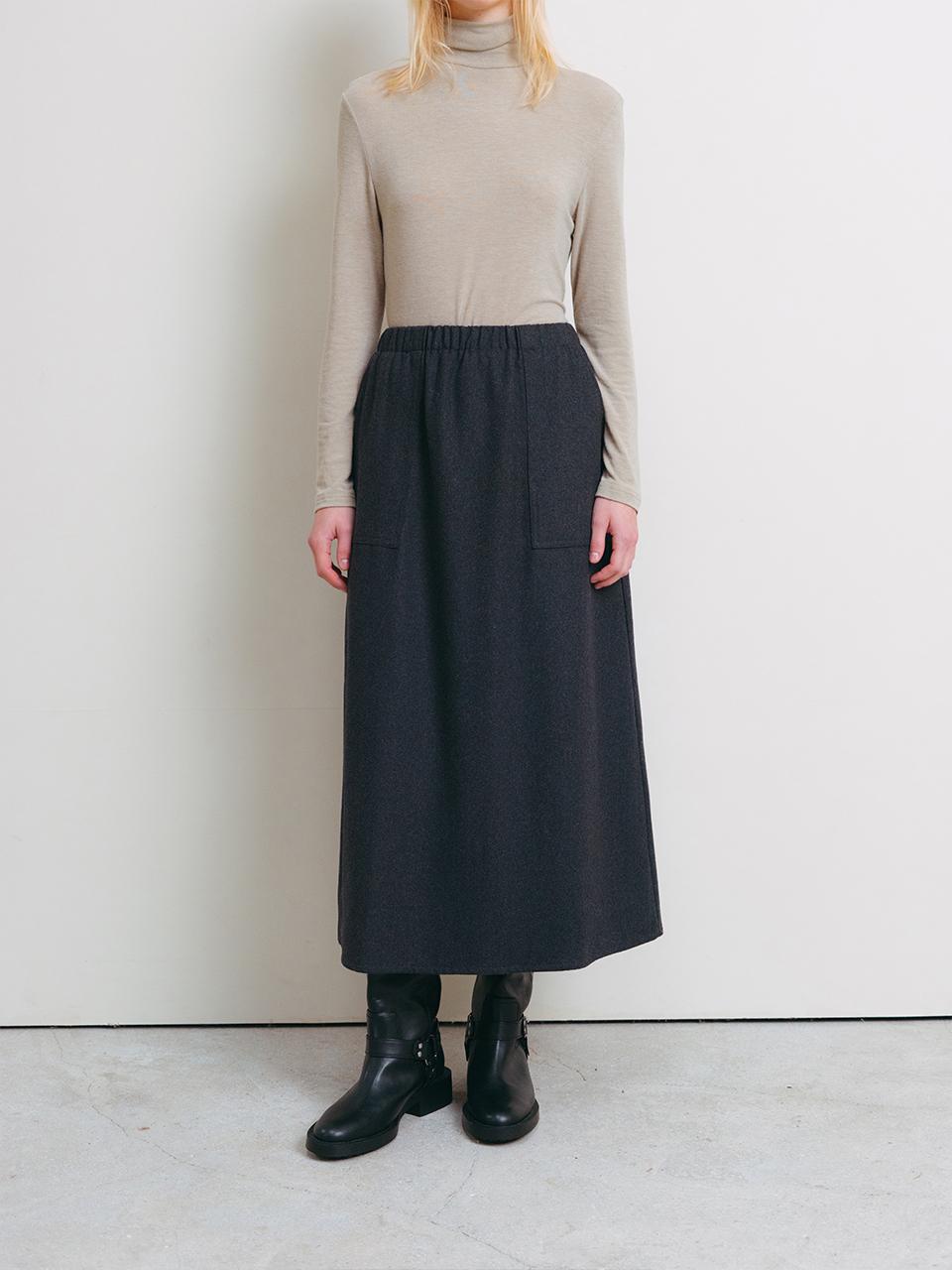 The Raust Pocket Elastic Waist Wool Skirt [CHARCOAL]