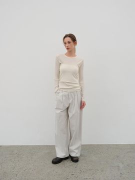 The Raust two-tuck BANDING pants BEIGE