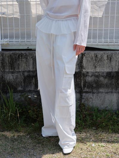 The Raust Two Pocket Cargo Jogger Pants [WHITE]