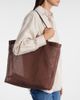 The Row The Row Barn mesh tote bag - 7