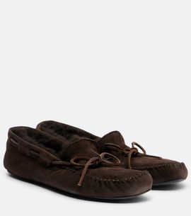 The Row The Row Lucca shearling-trimmed suede boat shoes