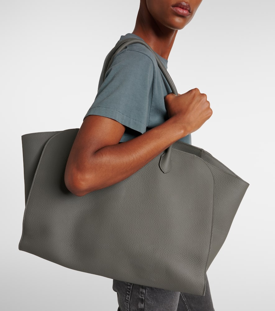 The Row - Marlo 17 leather tote bag