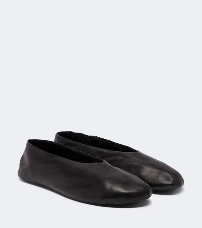 The Row The Row Stella shearling-trimmed leather ballet flats