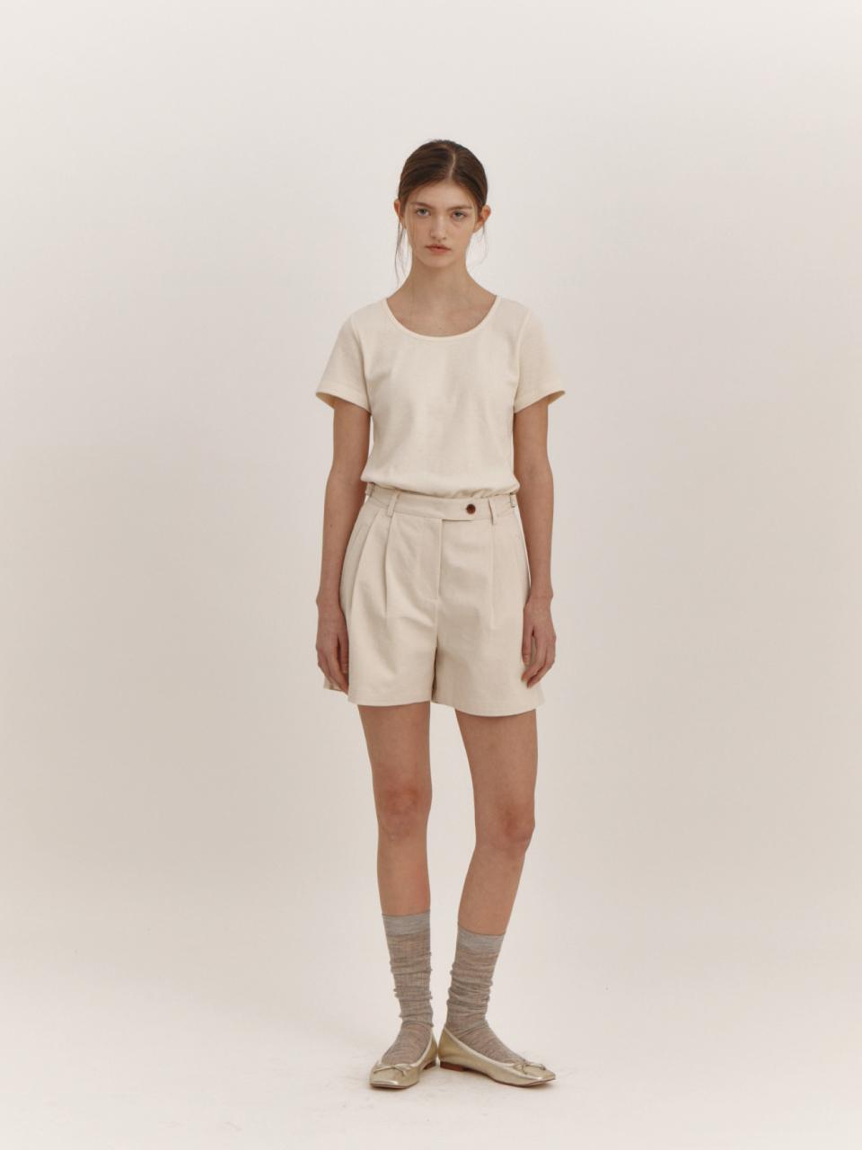 THE RYE Basic Cotton Shorts (Natural)