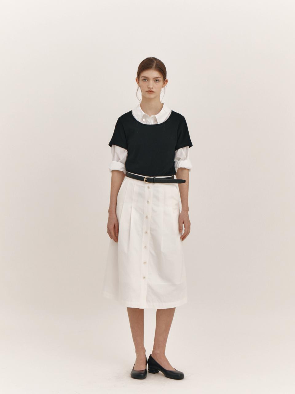 THE RYE Button Midi Skirt (White)