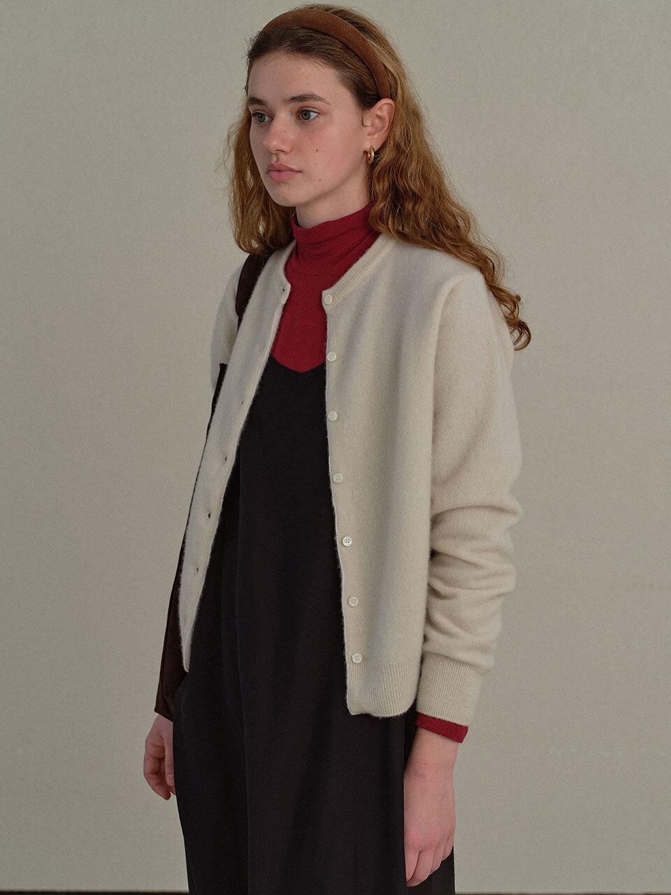 THE RYE Essential Knit Cardigan (Ivory)