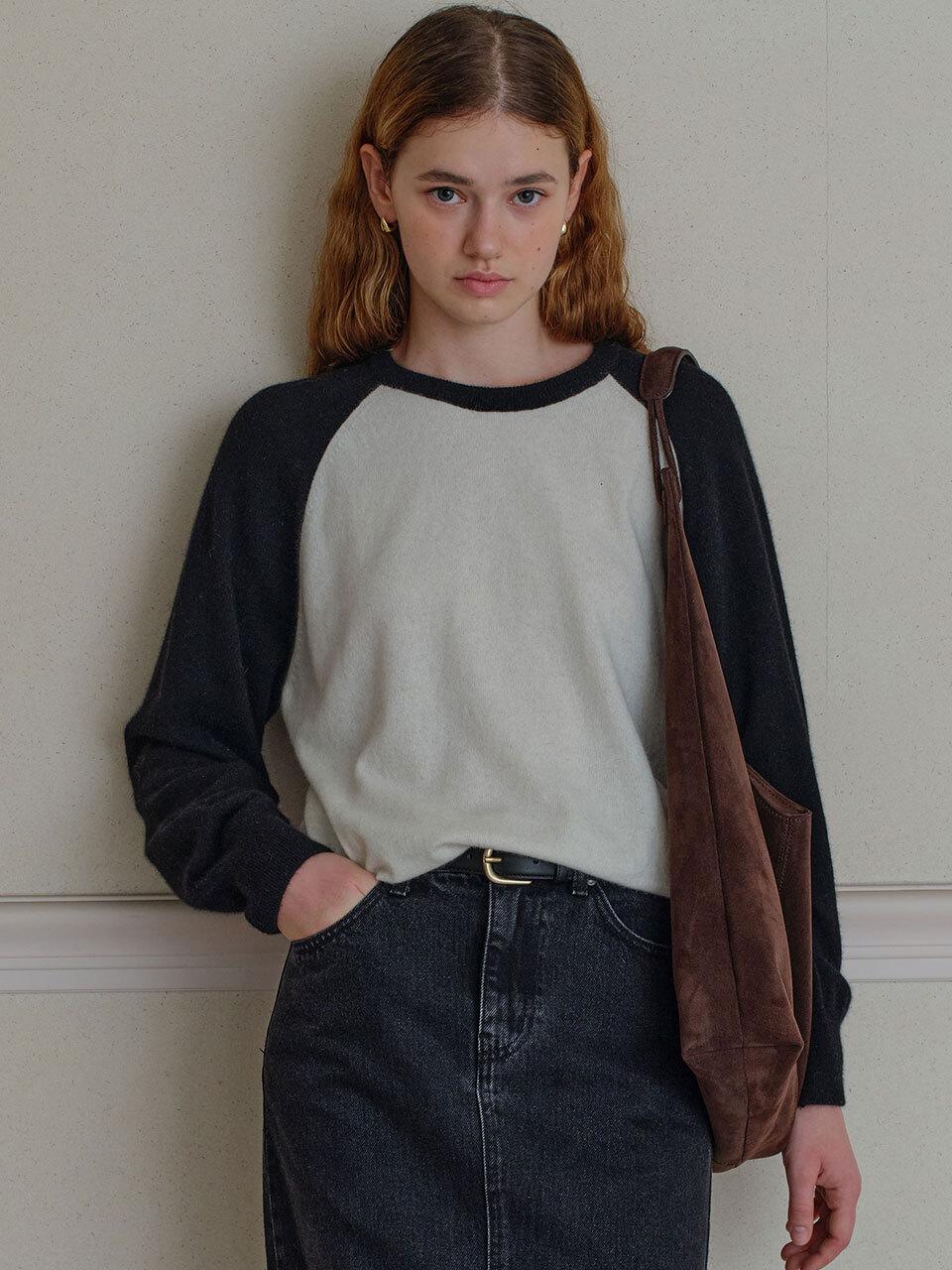 THE RYE Raglan Knit (Black)