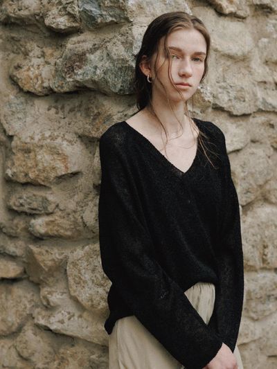 THE RYE V-neck Pullover(Black)
