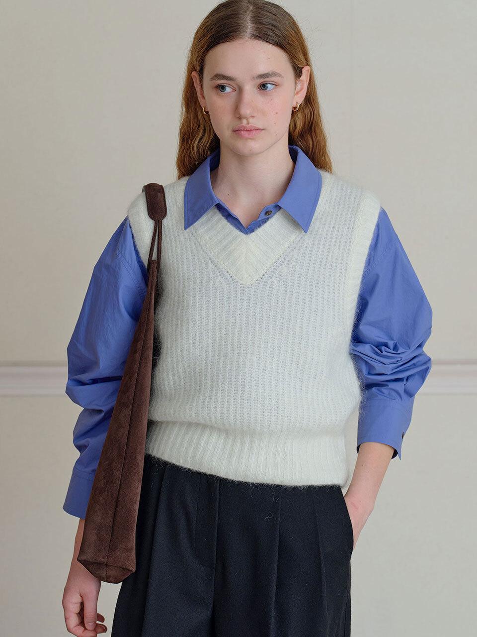 THE RYE V Neck Knit Vest (Ivory)