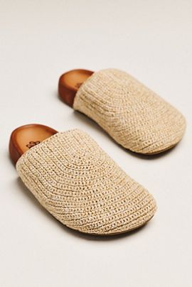 The Sak Bolinas Clogs
