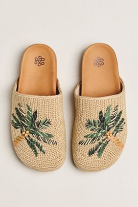 The Sak Bolinas Icon Crochet Clogs