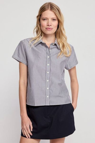 The Shirt by Rochelle Behrens The Shirt by Rochelle Behrens The Boxy Cropped Short Sleeve Shirt