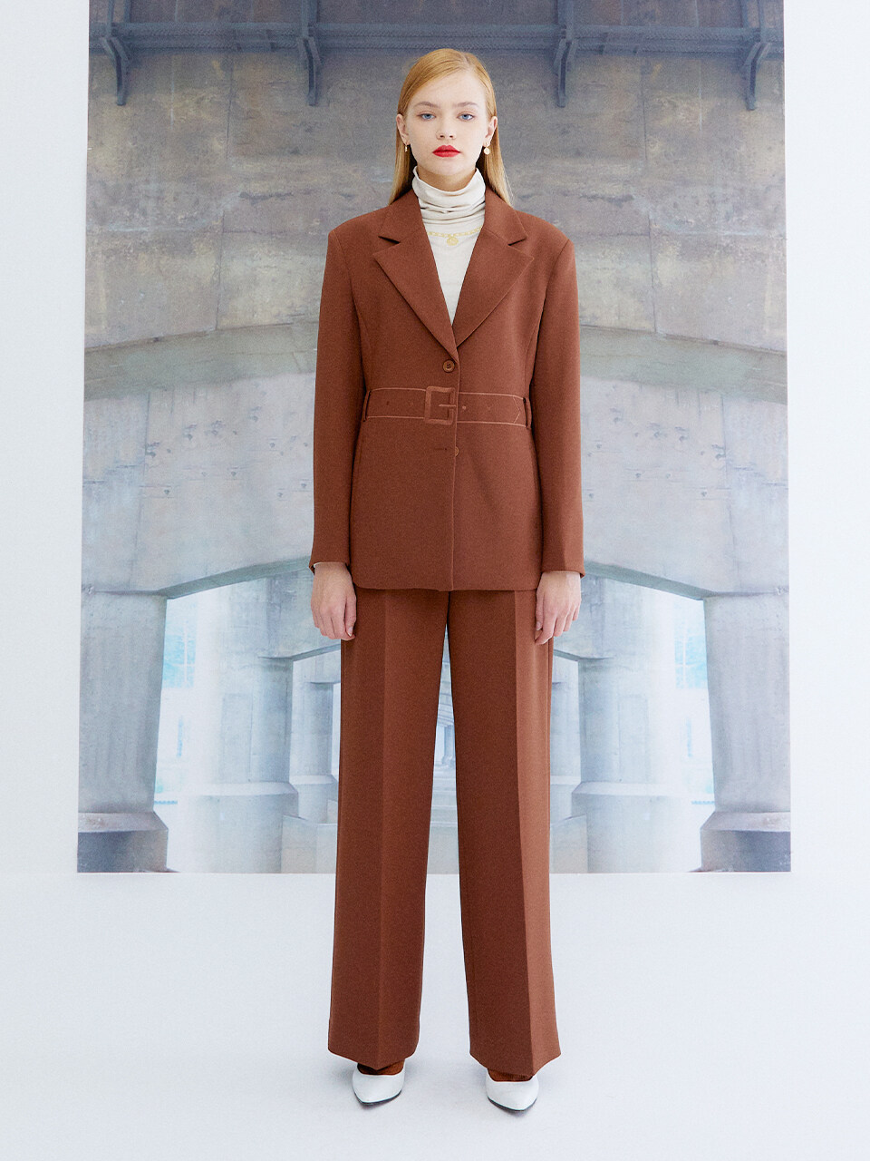 the studio K Embroidery Belt Jacket_Brown